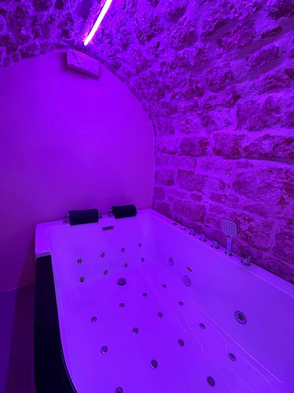 Primus Suite Ceglie Messapica Exterior photo